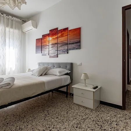 Guesthost - Mare, Sole E Fantasia