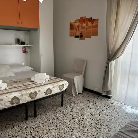 Guesthost - Mare, Sole E Fantasia *